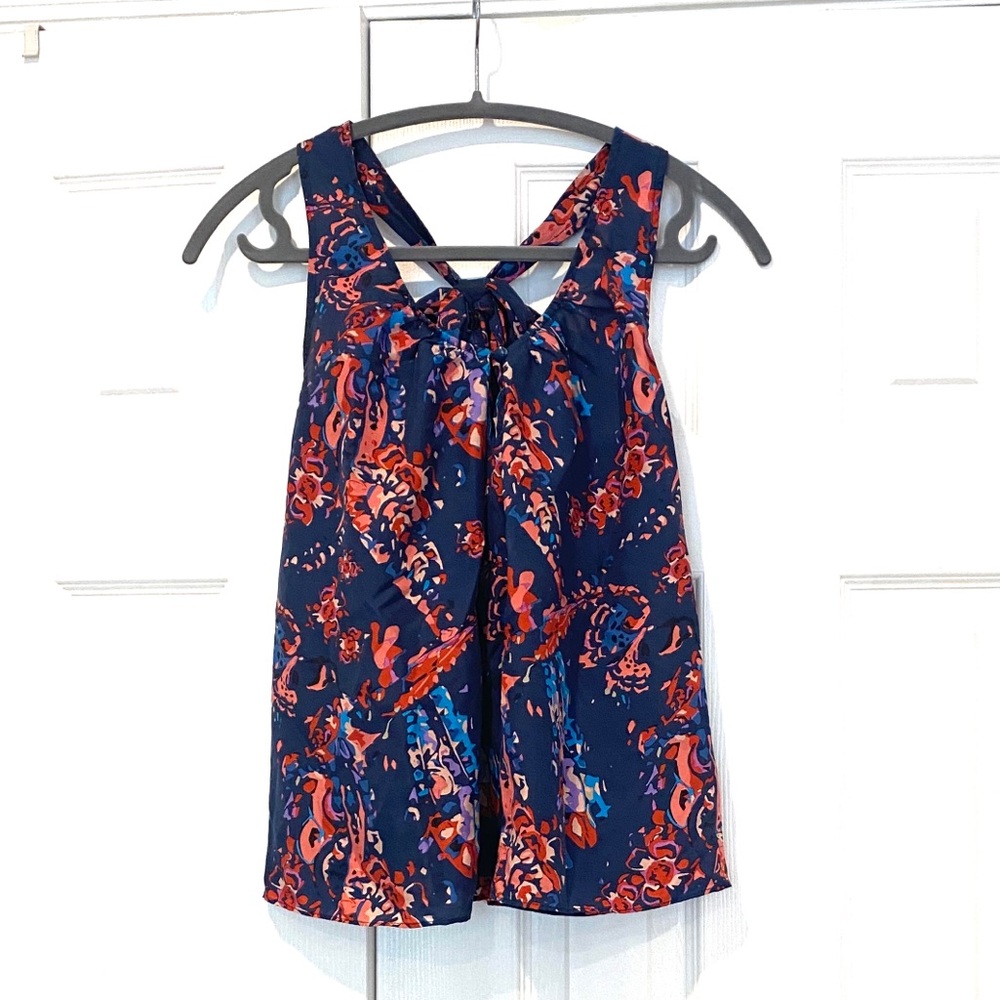 Juicy Couture Silky Sleeveless Blue Pattern Top